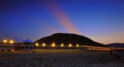 White House Beach Hotspring Resort 万里区 外观 照片